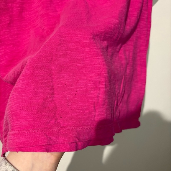 💕3/10$💕Tommy Hilfiger Pink Boxy Cuffed Sleeve Tee PTP 22in🩷 - Picture 3 of 4